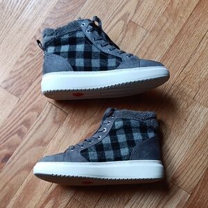 NWT Marc Fisher Gray Flannel & Faux Fur Ankle Boots ■ Size 9.5